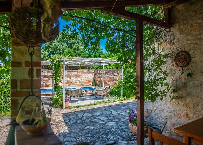Casa Oliva By Kompas Cepljani