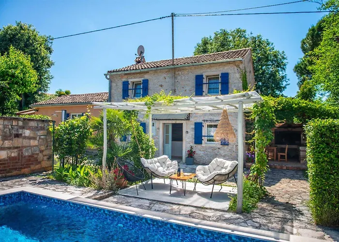 Casa Oliva By Kompas