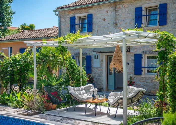 Casa Oliva By Kompas